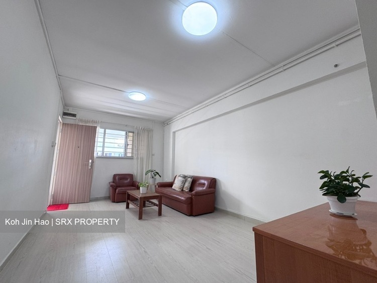 Blk 894A TAMPINES GROVE (Tampines), HDB 3 Rooms #572624521